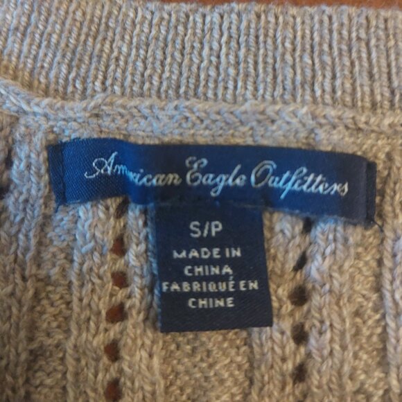American Eagle Outfitters Cable Knit Sweater - Picture 7 of 10